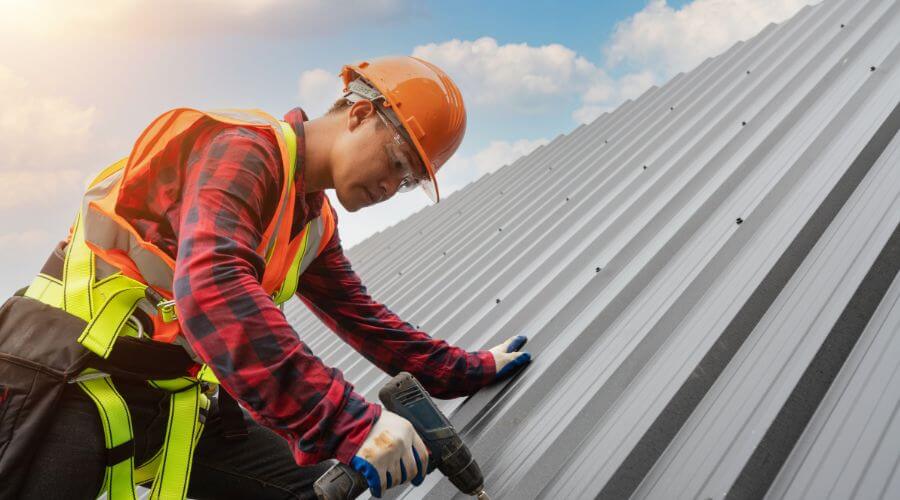 GAF roofing contractor in Rose Hill, IA